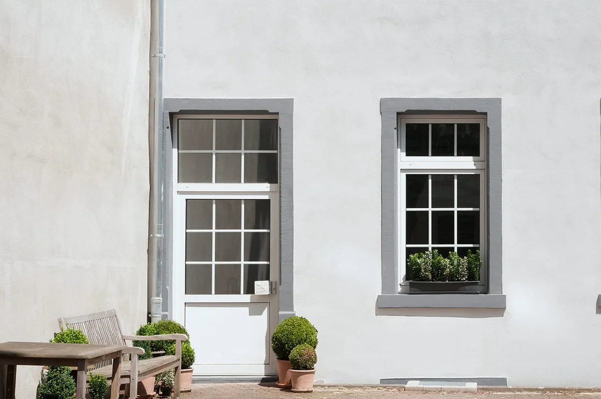 Referenzprojekt Gewerbefassade in Trier